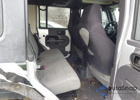 2007 Jeep Wrangler Unlimited Sahara из США, поврежденный, VIN 1J8GA59177L157496